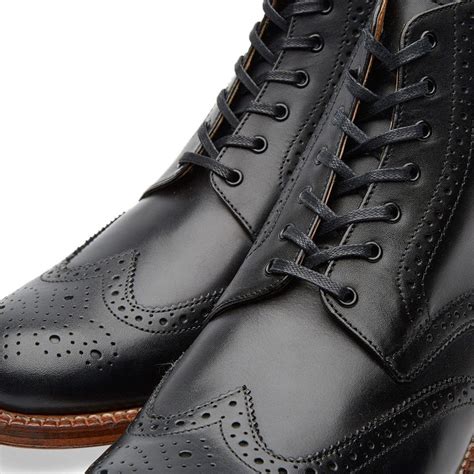 black brogue boots with jeans